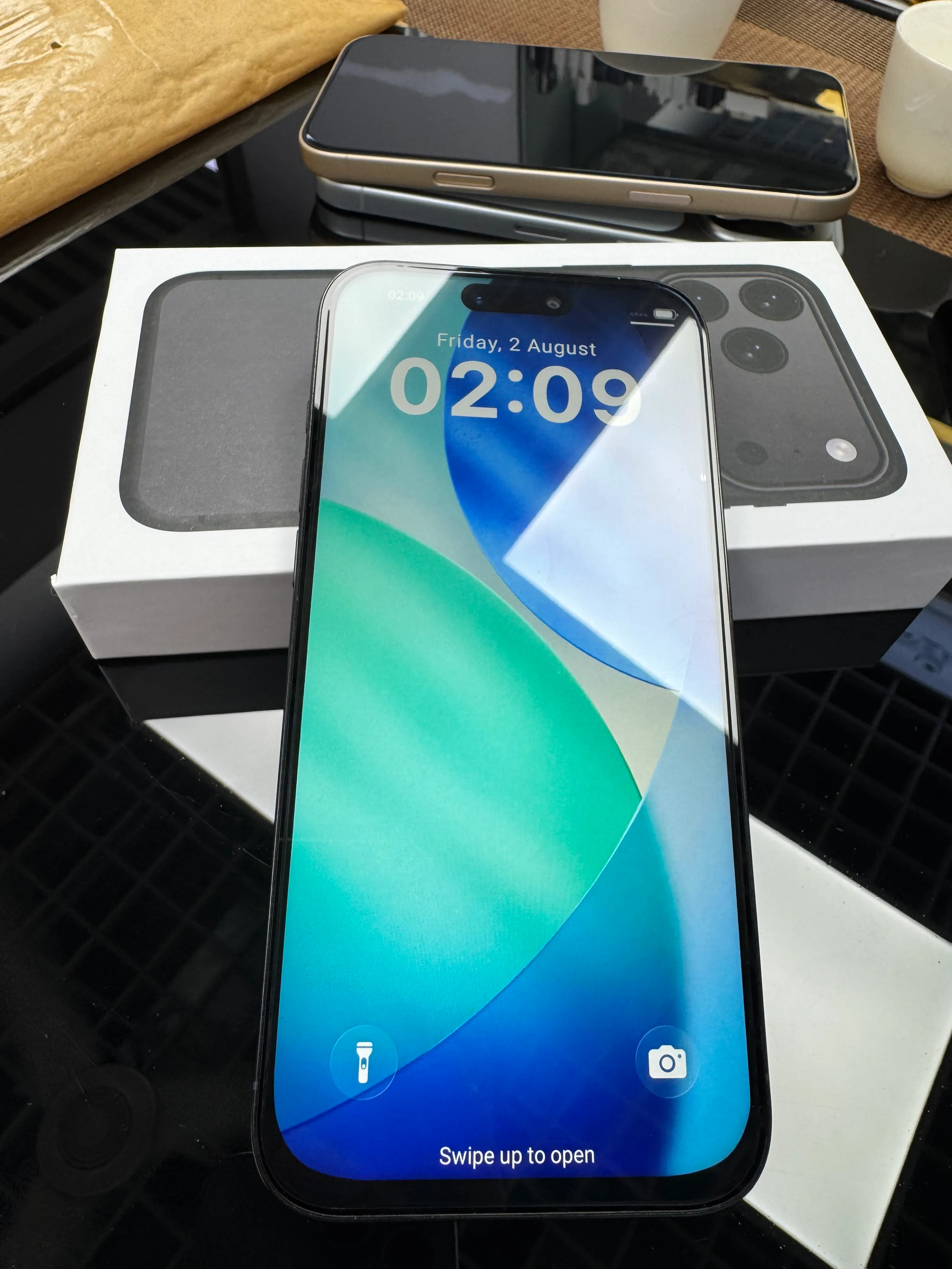 i17 Pro Max 5G Cell Phones 16GB+1TB 6.9 Inch Mobile Phone 512gb Camera 72MP 108MP Face ID Smartphones HD display