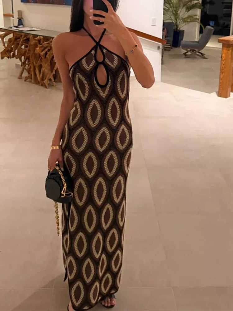 Sexy Women Hanging Neck Beach A-line Dress Geometric Pattern Printed Slim Fit Long Dress Summer Hollow Sleeveless Holiday Dress M260304