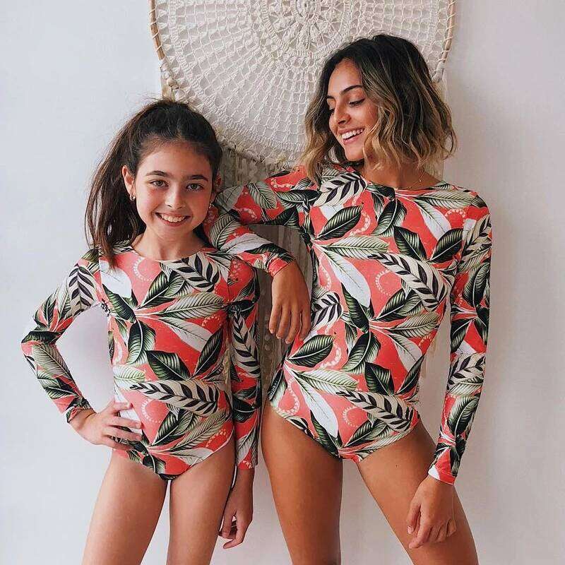 2022 Surfing Swimsuit for Women Long Sleeve One Piece Bodysuit Leaves Print Sexy Bikini Brasile Summer Push Up Swimwear Y260303