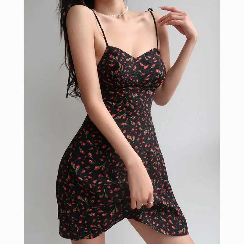 Summer Girls Elegant Floral Beach Vacation Dress Lady Chic Designer Strap Short Skirts Female Sexy Slimming A-line Slip Dress M260304