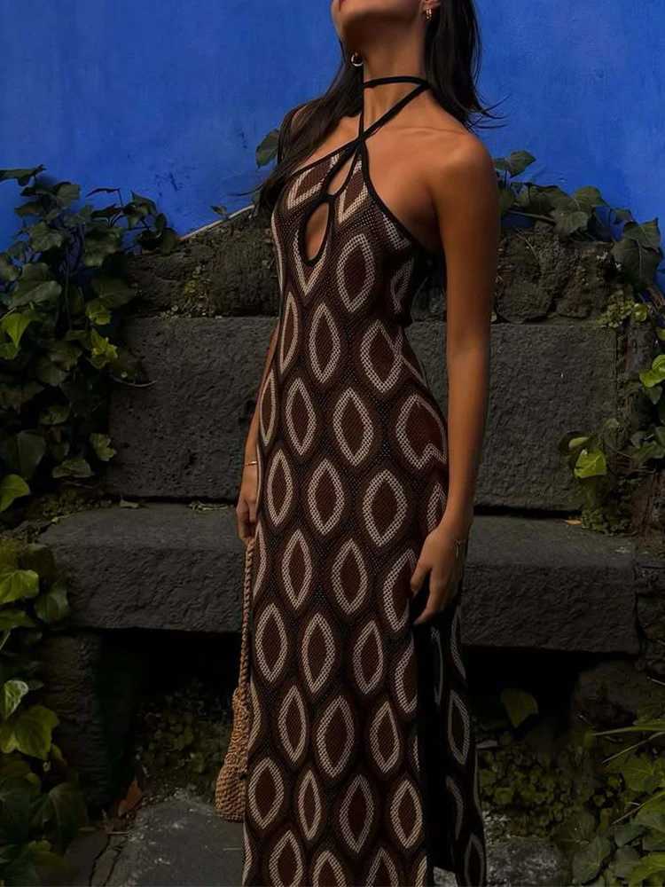 Sexy Women Hanging Neck Beach A-line Dress Geometric Pattern Printed Slim Fit Long Dress Summer Hollow Sleeveless Holiday Dress M260304