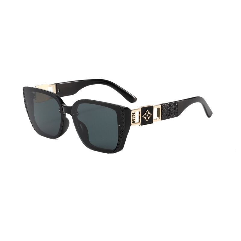 New Fashion Large Frame Outdoor Sports Sunglasses Fashion Simple Sunshade Sunglasses High End Personalized Trendy Brand Designer Sunglasses Wholesale