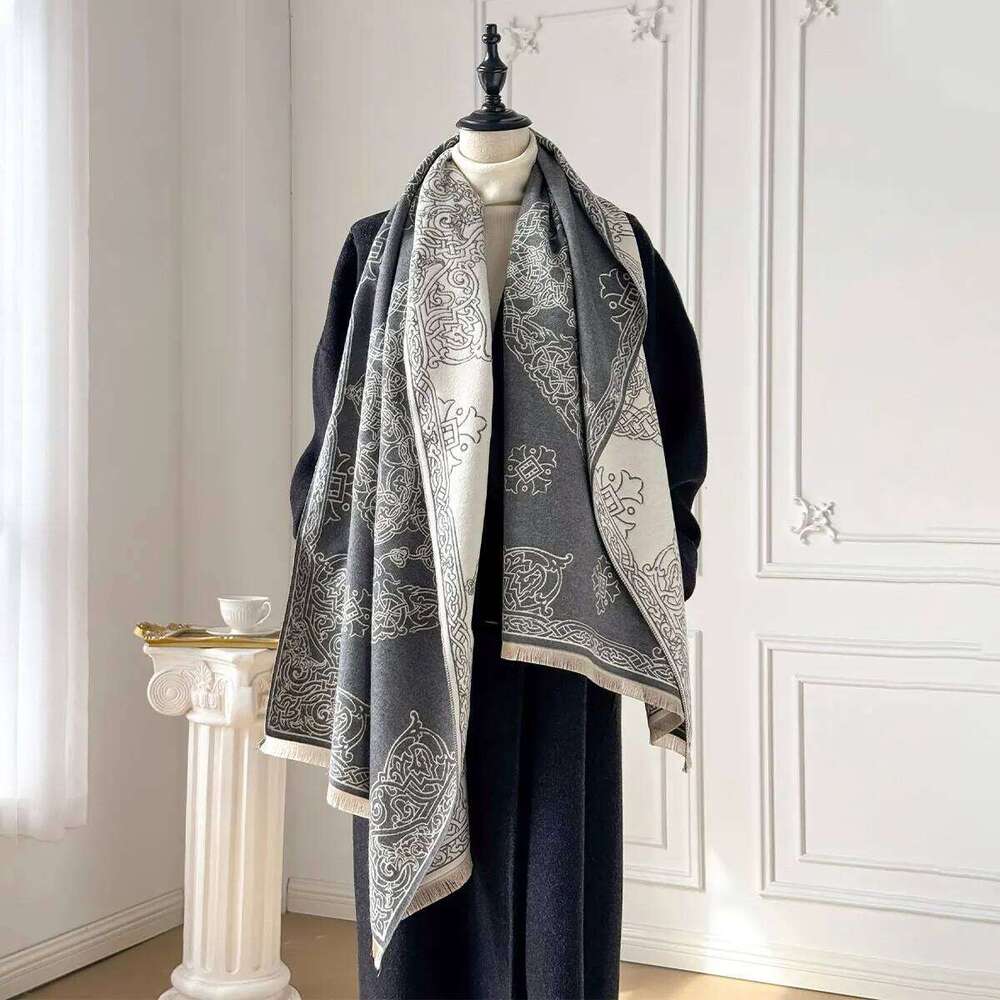 2025 Luxurious Warm Cashmere Poncho Chic Shawl Adorned with Fancy Prints Perfect for Winter as Blanket Wrap or Echarpe XJ260304