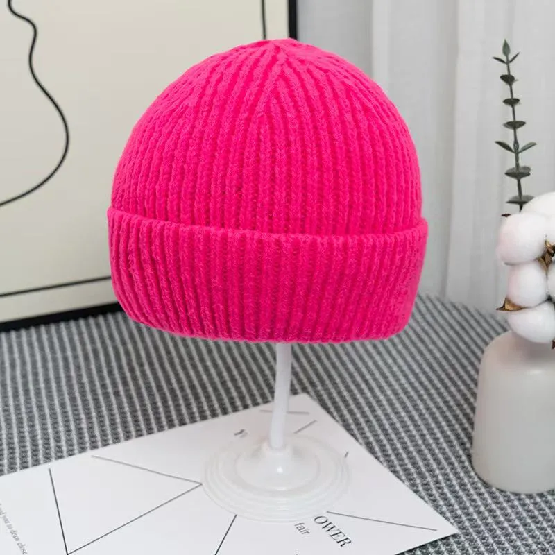 Fashionable bean hat, exquisite wool bucket hat, beautiful and classic