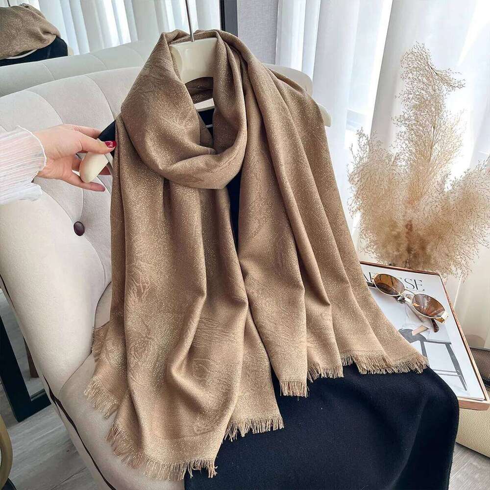New Spring and Autumn Women Elegance Flowers Shawl Brand Designer Lady Golden Thread long Scarf Muslim Wrap Headscarf Pashmina XJ260304