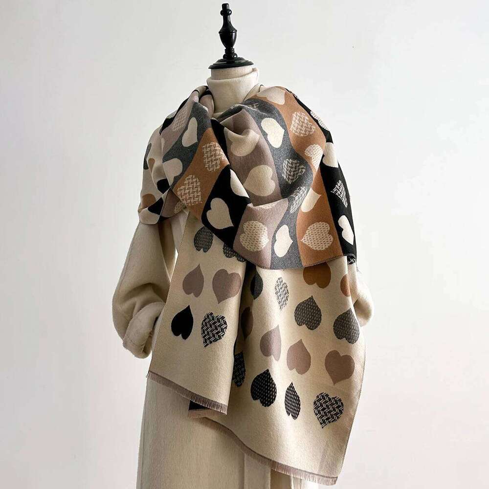 Luxury Winter Scarf Women Faux Cashmere Warm Heart Pattern Pashmina Brand Foulard Female Shawls Wraps Thick Soft Bufanda Poncho XJ260304