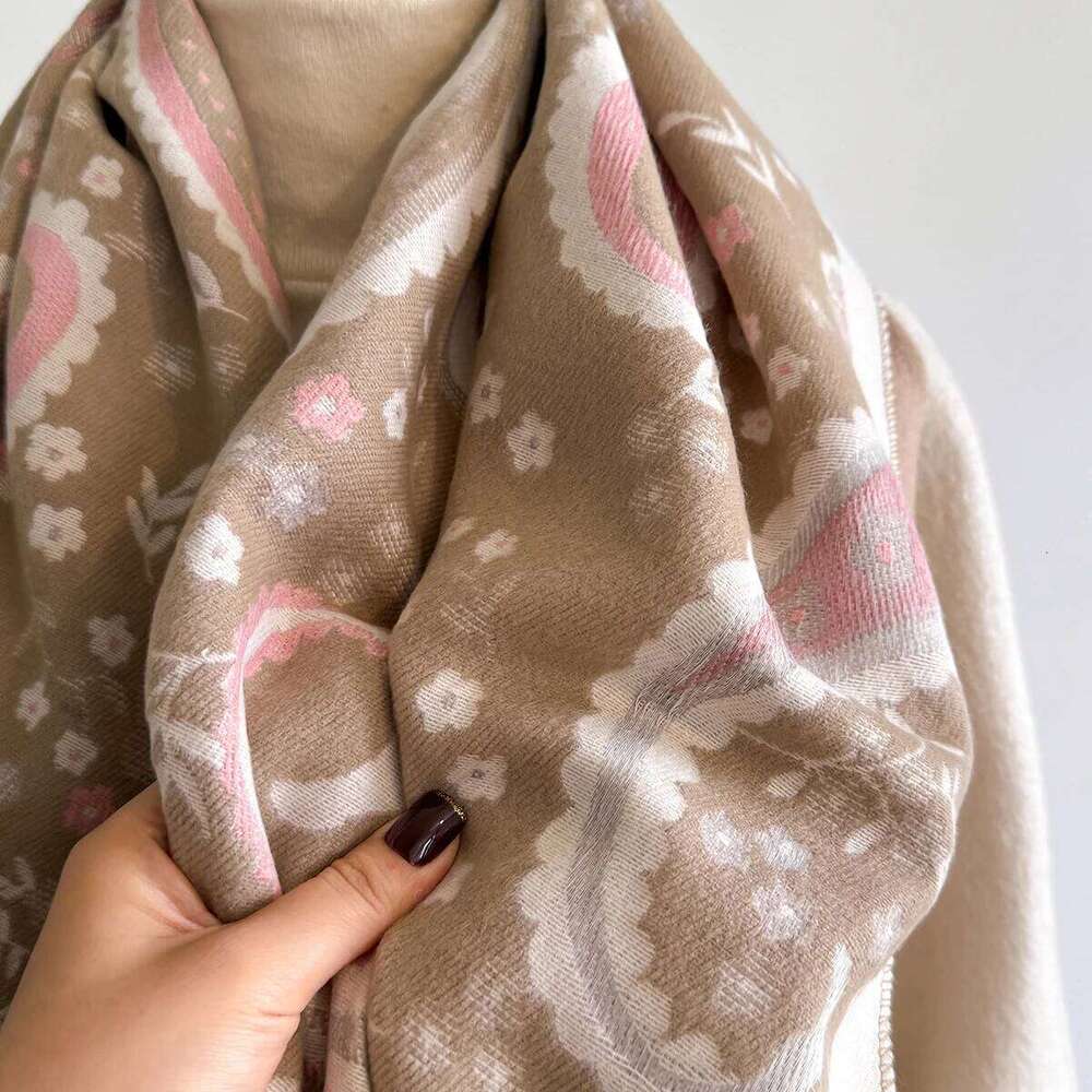 Women Cashmere Winter Paisley Patterned Thick Warm Blanket Scarf Cashew Flower Scarves Fashionable and Luxurious XJ260304