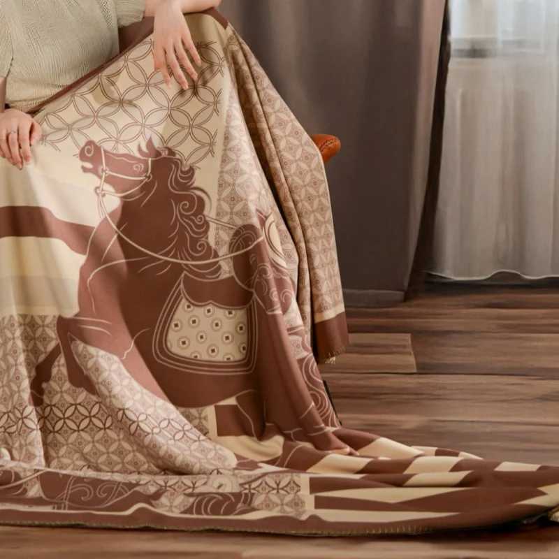 Horse Luxury Throw Blanket Modern Decor for Sofa & Living RoomT260304