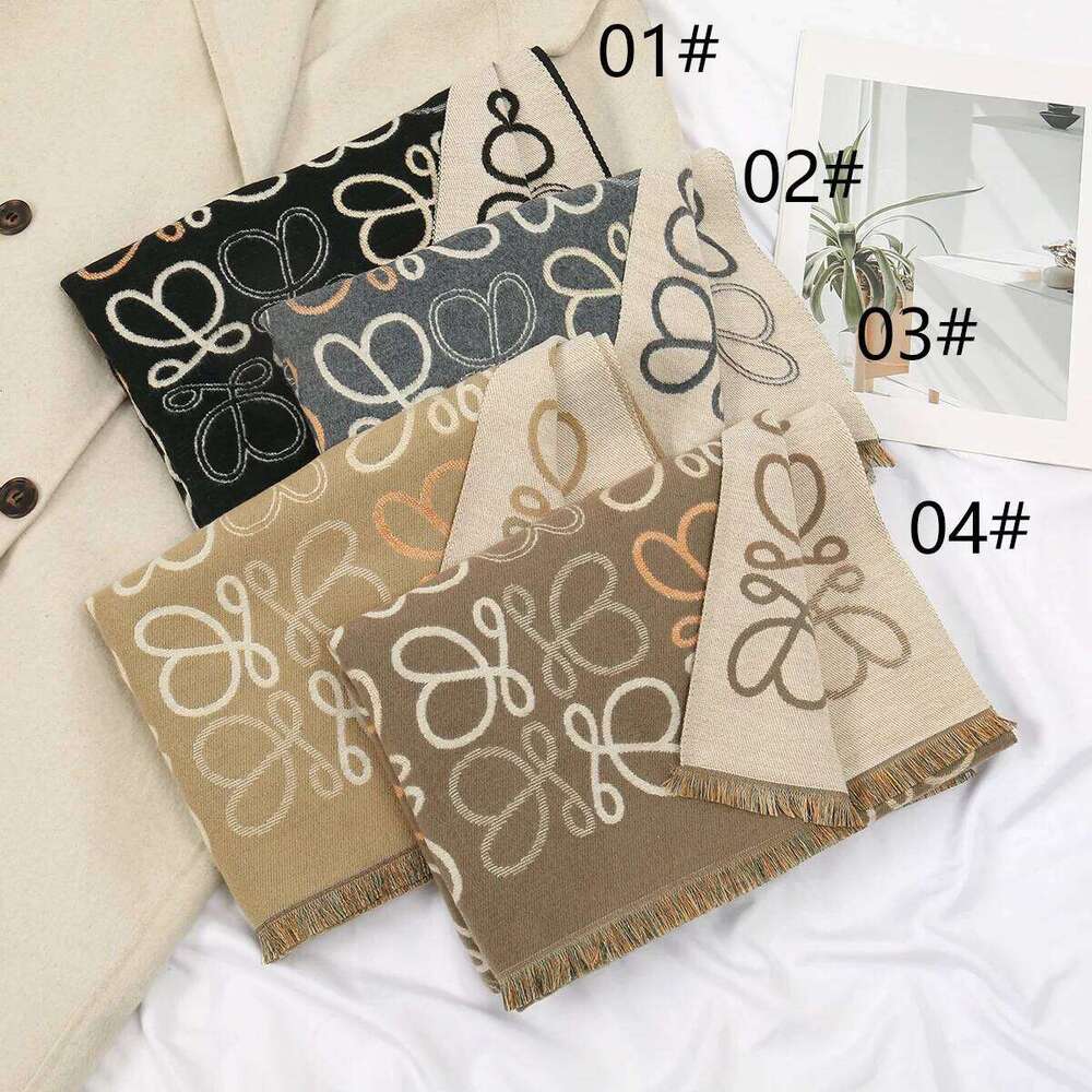 Retro High-End Women's Long Scarf Shawl Imitating Cashmere Geometric Lines Fashionable Warm Soft Autumn Winter Accessory XJ260304