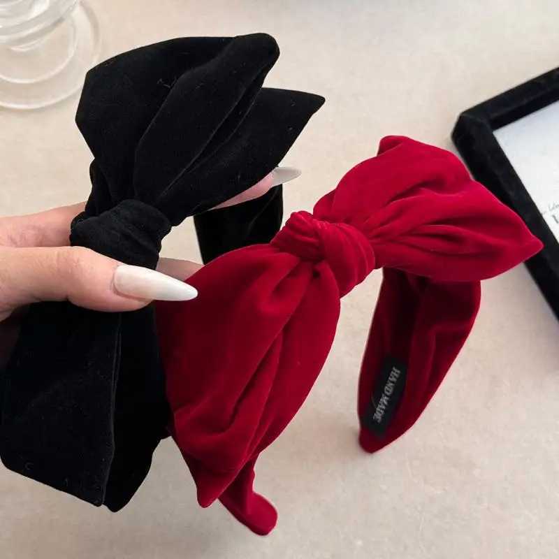 Red Black Velvet Wide Bow Headband For Girls Women Winter Hairband Fashion Temperament New Year Hair Accessories H260304 - view 3