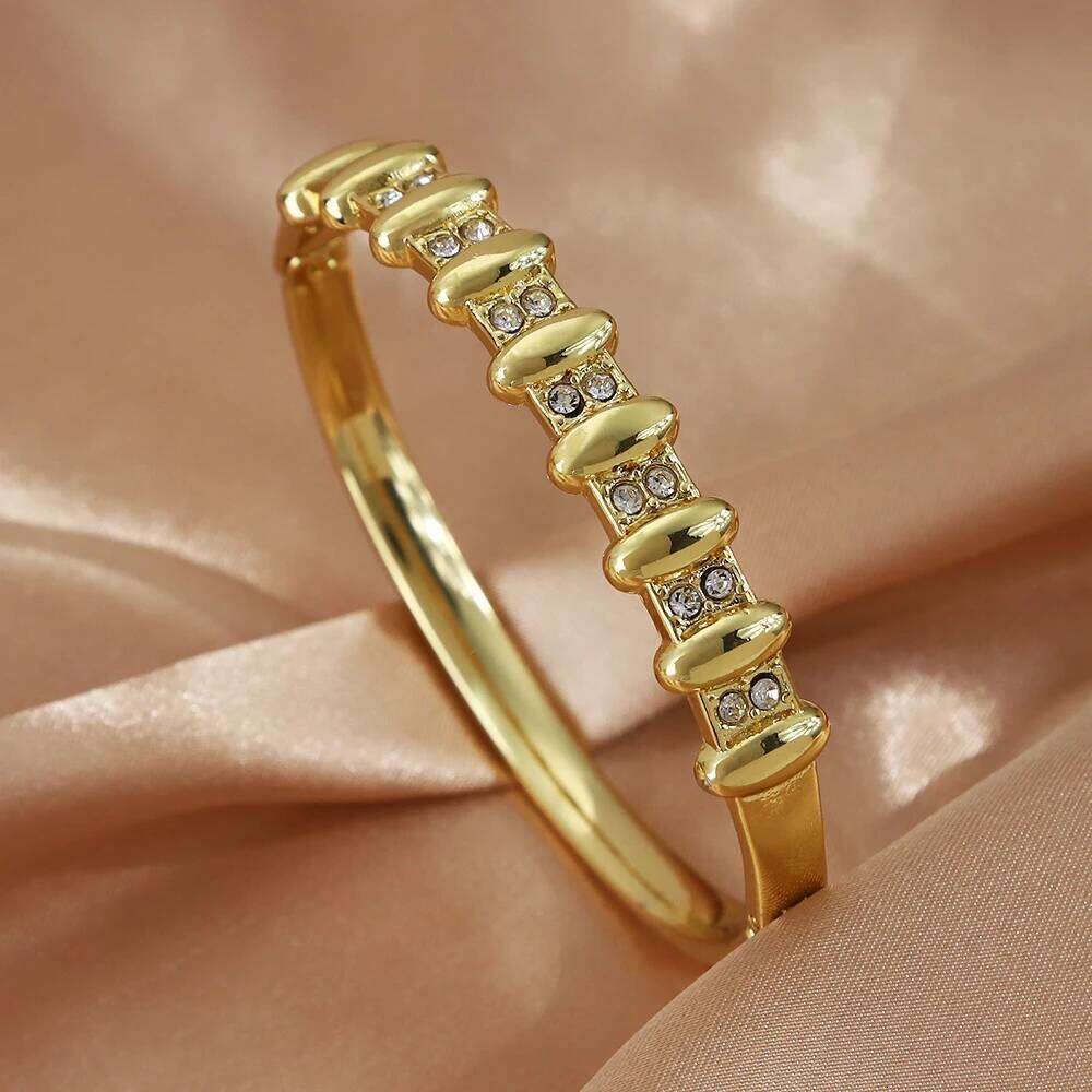 ZHIRUI Stainless Steel Women's Cuff Bracelet, Retro Geometric Inlaid Shiny Zircon Bangle, Exquisite Jewelry Gift XJ260303