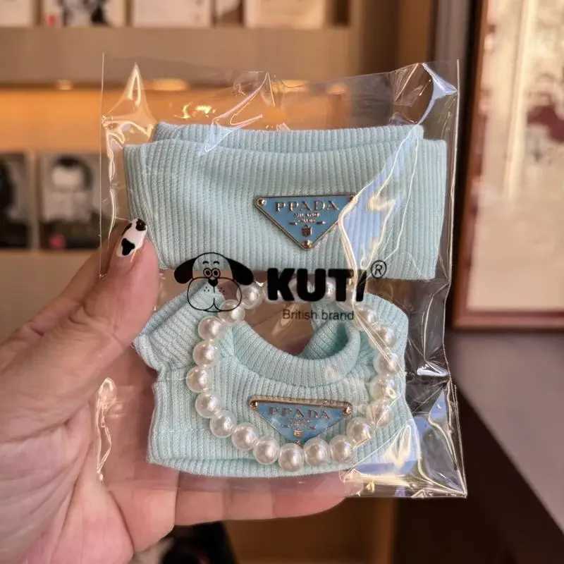 Ice Blue Luxury Knit Set with Triangle Badge Beanie & Pearl Necklace for Labubu Dolls Gift AccessoriesT260304