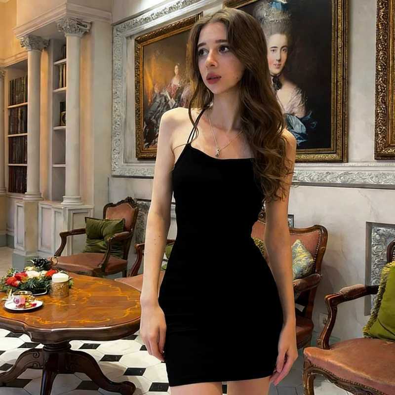 European American Womens Summer Satin Dress One Shoulder Sexy Backless Bodycon Hip Wrap Party Club Mini Dress M260304