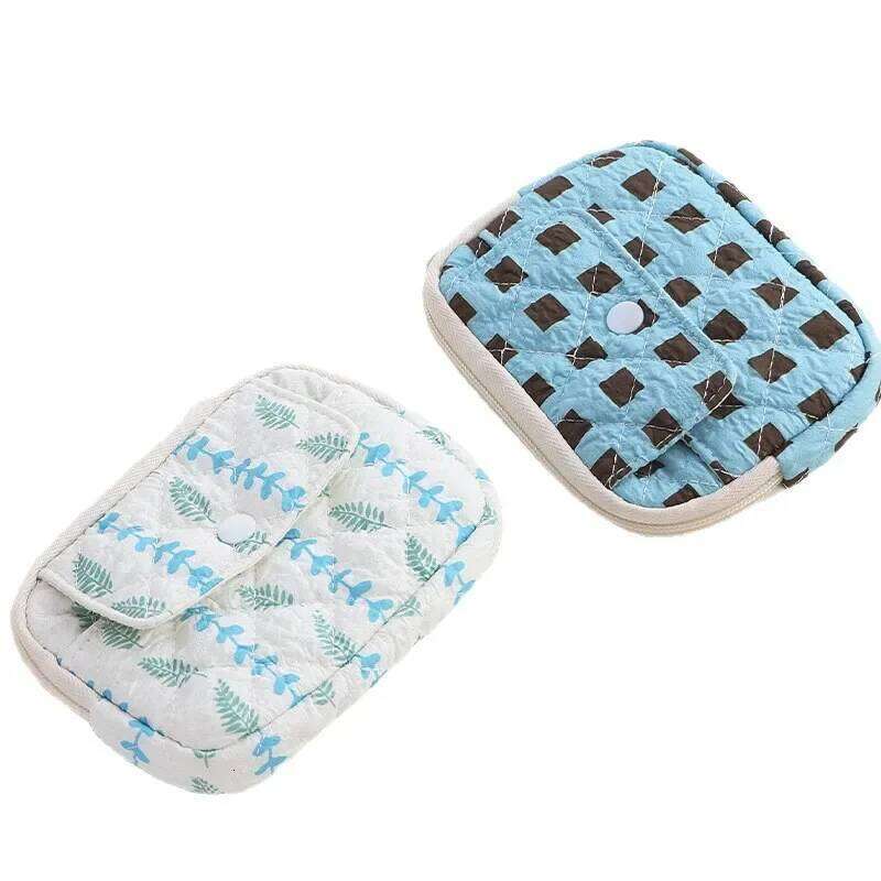 Women's Japanese Striped Polka Dot Cute Kawaii Sweet Coin Purses Compact Portable High Quality Card Key Storage Bag C260304