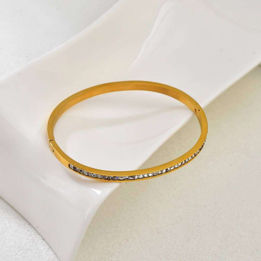 C03 stainless steel for girls, starry sky studded diamonds, exquisite ins style gold bracelet with full diamonds XJ260303