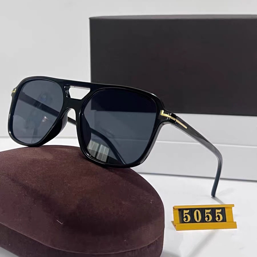 Designer sunglasses for women Square large frame double nose bridge Classic Outdoor Leisure Beach Exquisite man Sunglassess UV protection