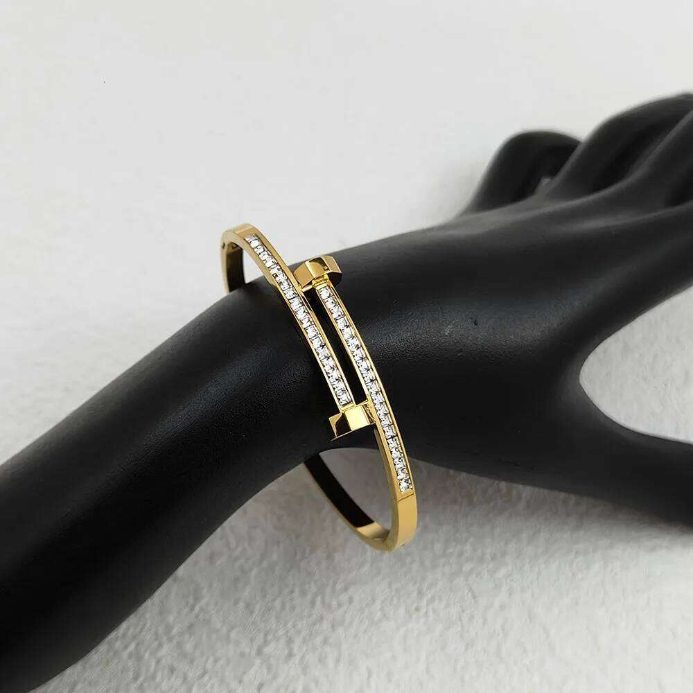 Cheap double headed nail stainless steel gold-plated women's zircon bangle, Thanksgiving, Christmas, and New Year gifts XJ260303