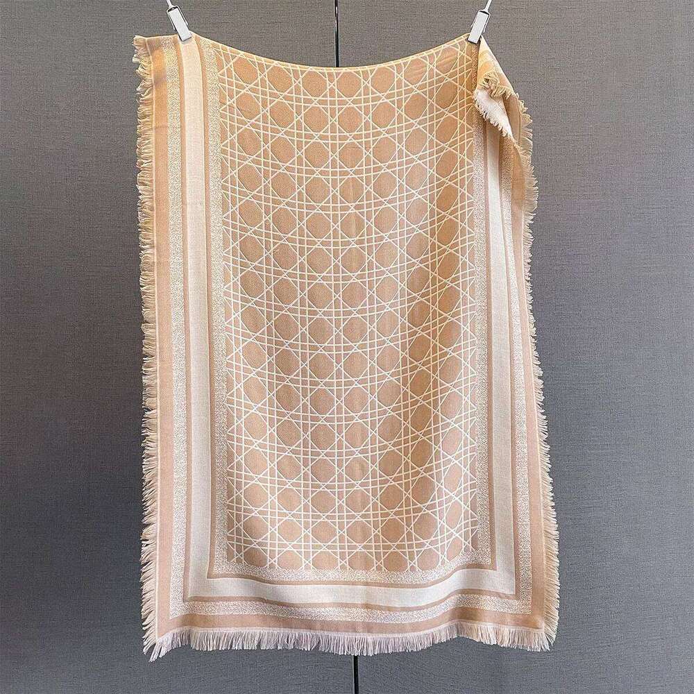 Luxury Warm Scarf For Women Long Tassel Pashmina Shawl Faux Cashmere Warps Autumn Winter High Quality Blanket XJ260304