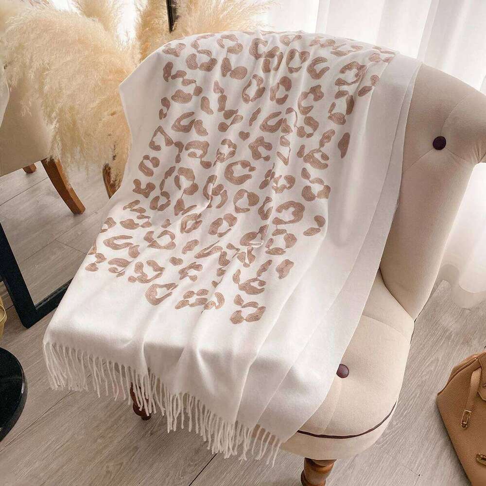 2025 Luxury Warm Poncho Cashmere Winter Women Scarves Embroidery Shawl Wraps Female Thick Pashmina Blanket Bufanda Echarpe Scarf XJ260304