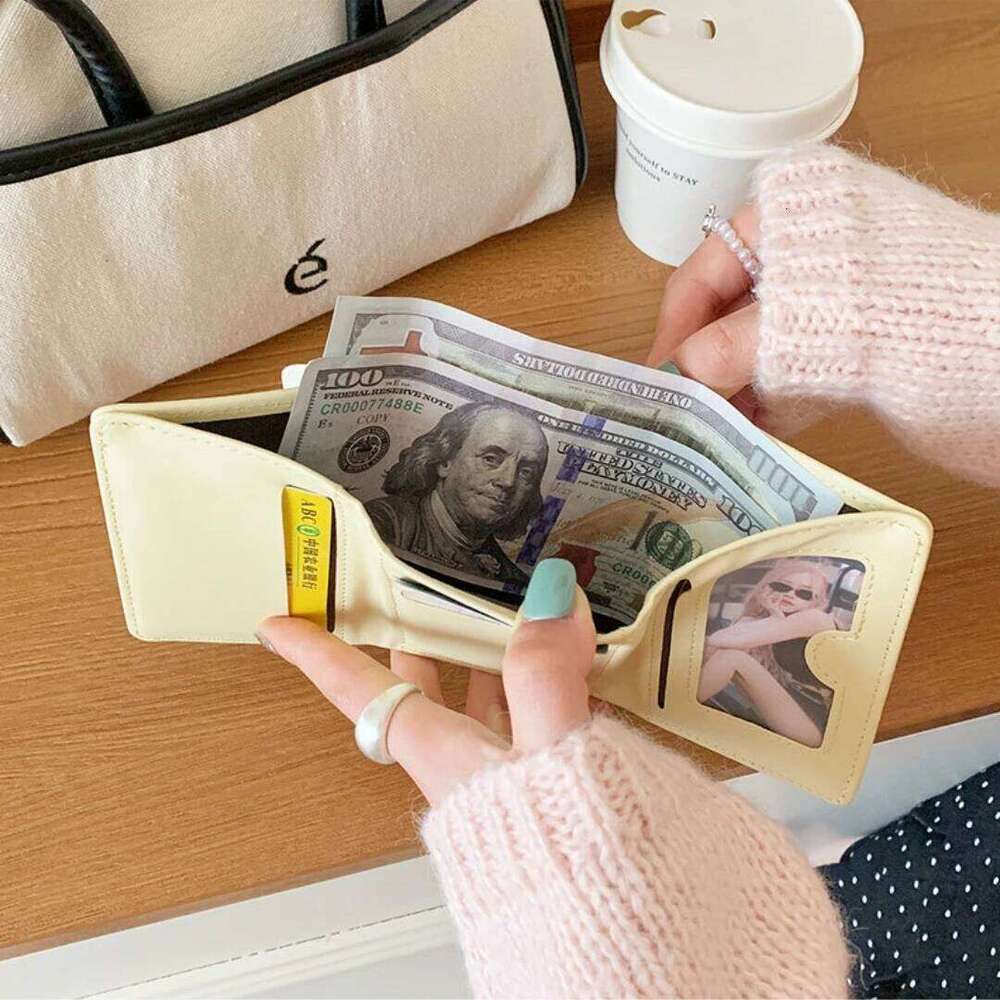 New Cute Cats Tulip Brief Three-fold Coin Women's Advanced Money Clip Purse Everyday go Shopping Use Gifts C260304