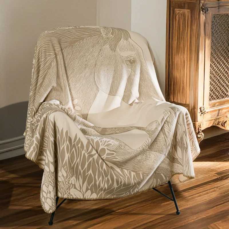Horse Luxury Throw Blanket Modern Decor for Sofa & Living RoomT260304