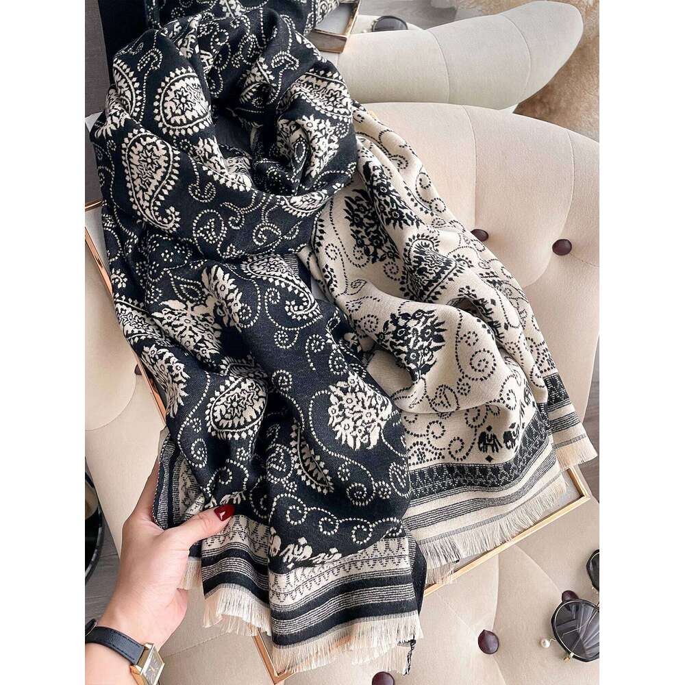 New Bandanna Design Winter Two-Sided Cashmere Jacquard Scarves High Quality Women Thicken Wrap Shawl Ladies Wool Pashmina Scarf XJ260304