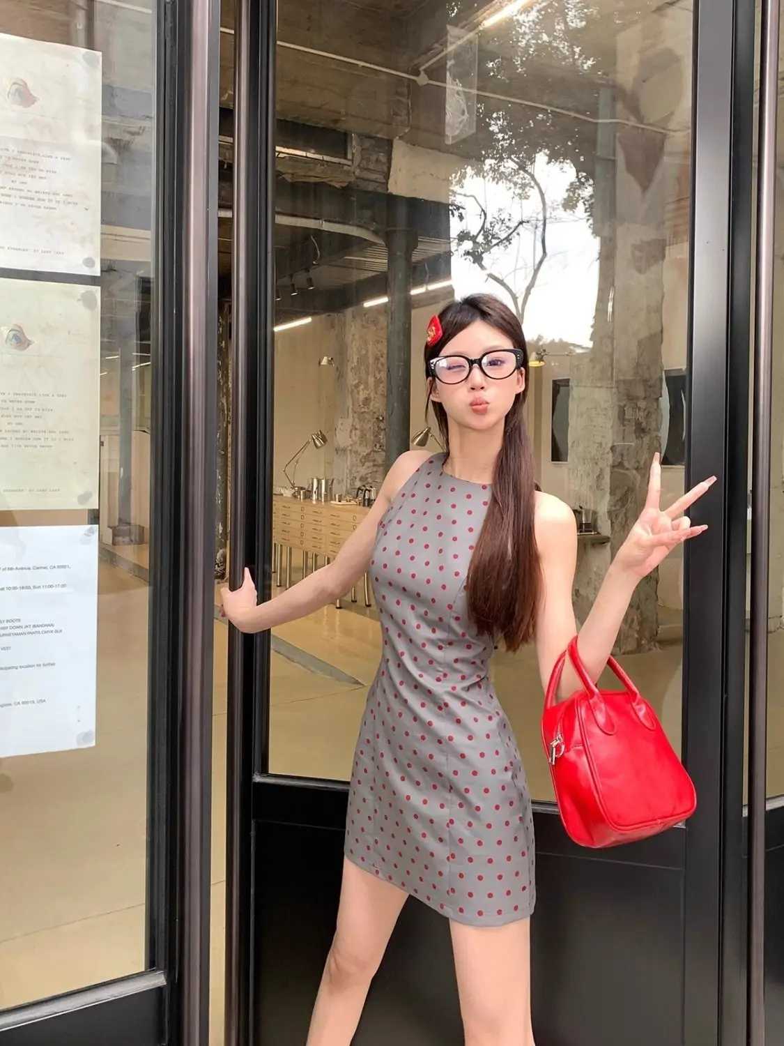 French Polka Dot Sleeveless Hip-paCK Dress for Women Summer New RETRO Temperament Slim Hot VEST Short Skirt M260304