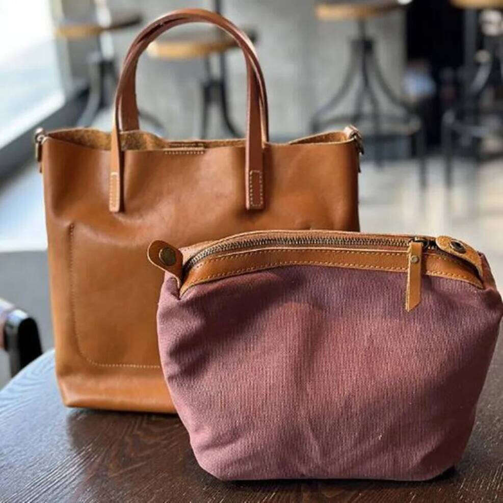 OLOEY 2025 New Japanese Vintage Cowhide Handbag Female Fashion Trend Temperament Commuter Leather Shoulder Crossbody Bag