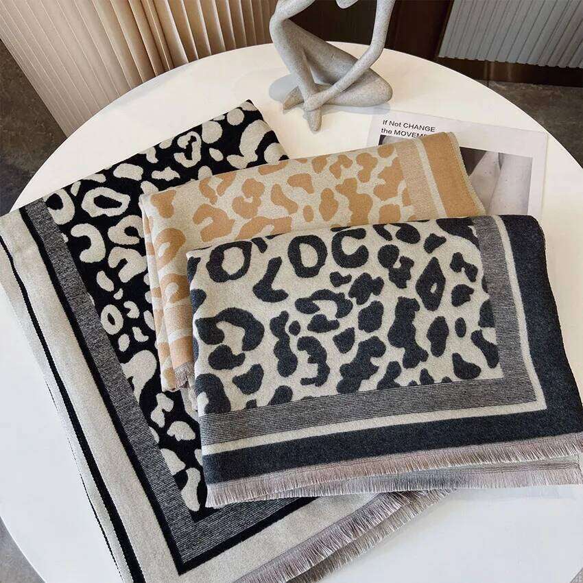 1pc Women's double-sided jacquard imitation cashmere Fashionable color matching leopard warm shawl scarf with tass XJ260304