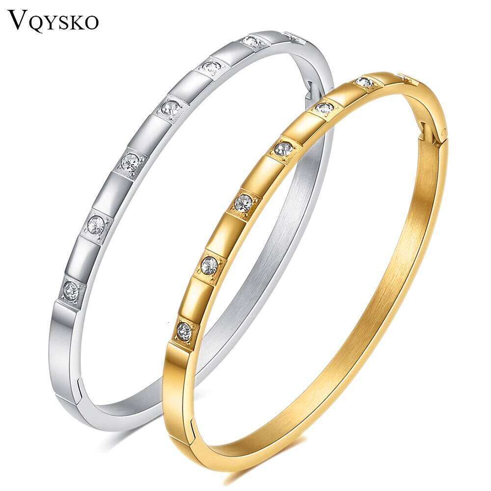 VQYSKO Stainless Steel Zircon Square Buckle Bracelet Women's Jewelry Valentine's Day Gift For Her XJ260303