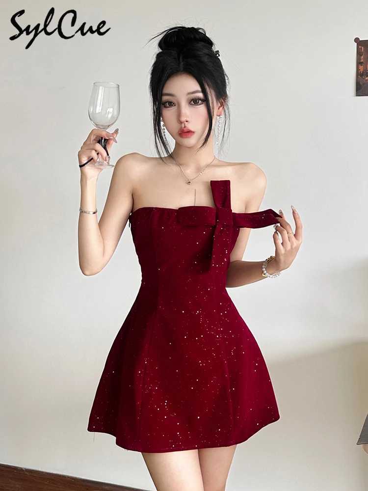 SylCue Elegant Women Dress Christmas Cross Knots Wrap Sleeveless Backless Fine Flash Slim Temperament Fashionable Mini Bodycon M260304