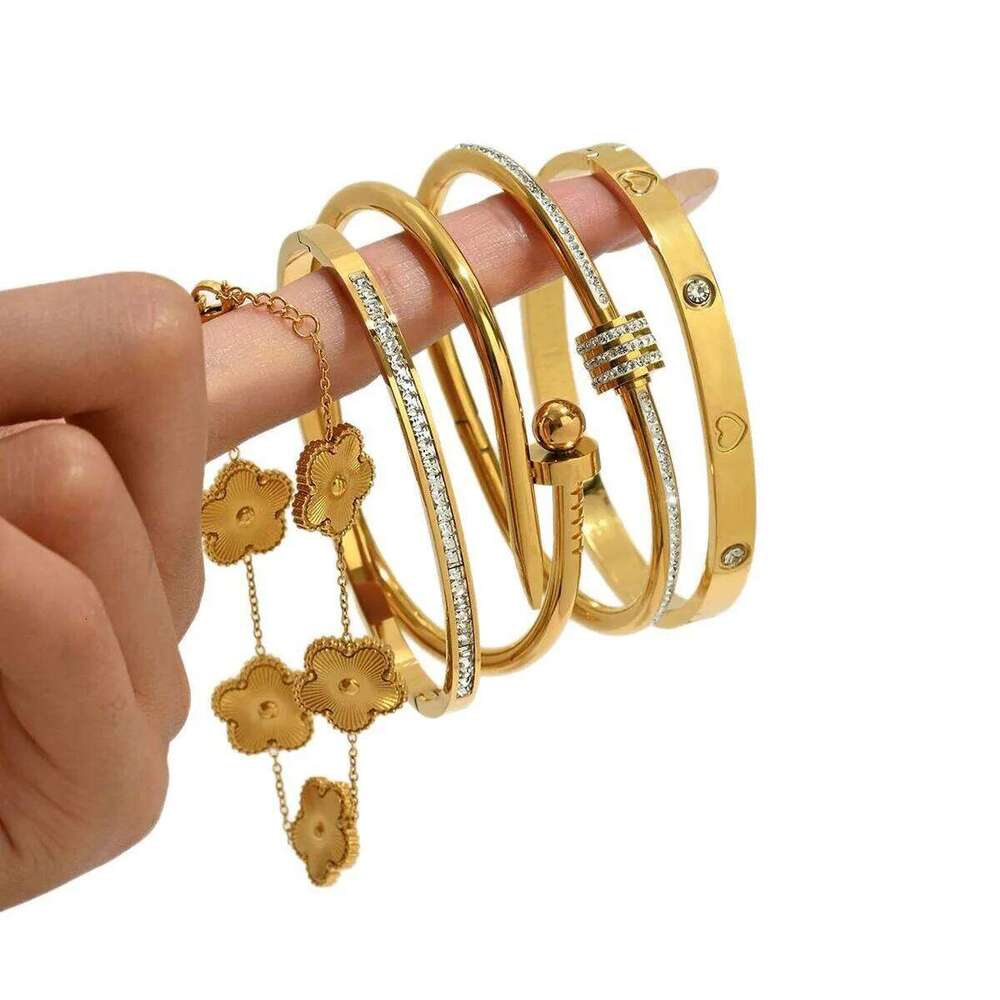 1Pcs Luxury Stainless Steel Shiny Zircon Bracelet for Woman Trendy Gold Color Couple's Bangles Jewelry Party Birthday Gifts XJ260303