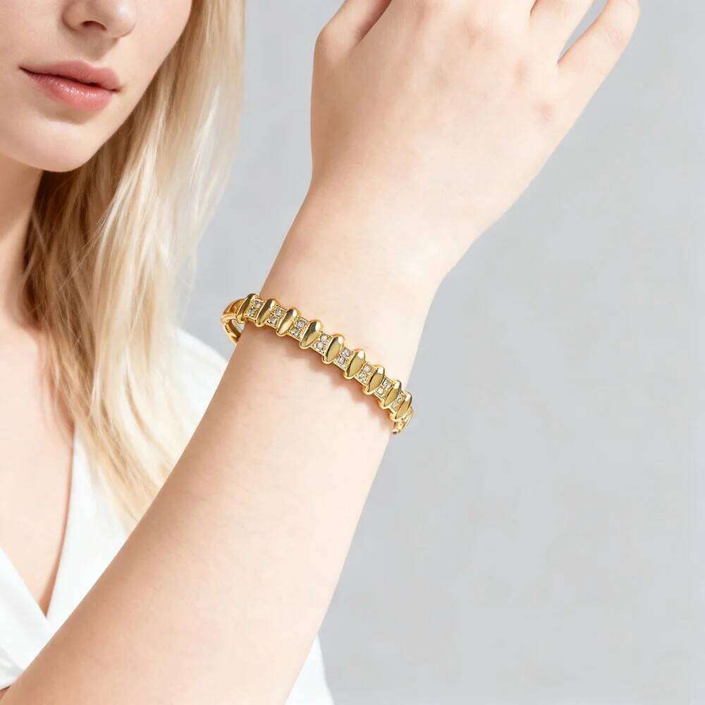 ZHIRUI Stainless Steel Women's Cuff Bracelet, Retro Geometric Inlaid Shiny Zircon Bangle, Exquisite Jewelry Gift XJ260303