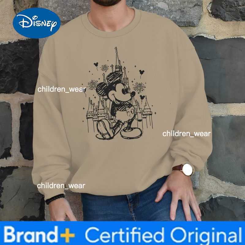 Disney Vintage Mickey Mouse Minnie Castle Graphic Sweatshirt Women Men Casual Classic Character Pullover Couple Valentine Sweatshirts H260304