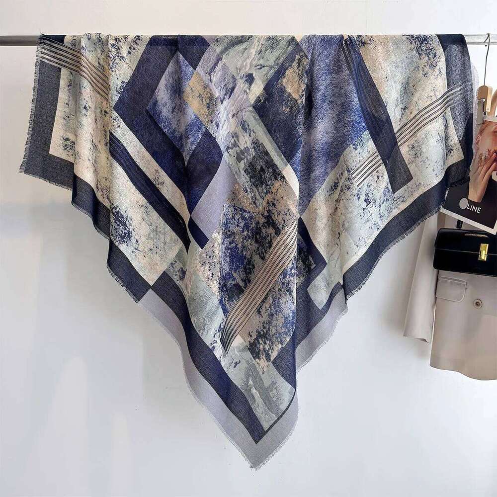 130*130cm Large Shawl Beach Wraps Women Luxury Printed Square Scarf Retro Tassel Scarves Bandanas Elegant Hijab XJ260304