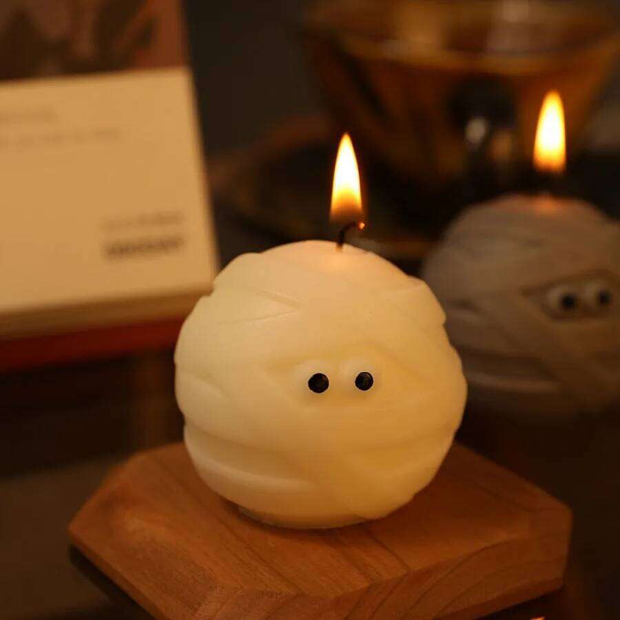 1 x Mummy Candle, Handmade Scented Candle for Christmas Party and Home Decoration, Halloween Gift W260304