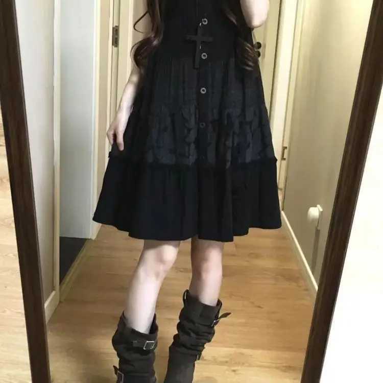 Vintage Black Print Loose Sling Dress Womens Summer New Retro Sleeveless Sweet Dresses Design Hepburn Gothic Patchwork Outfits M260304