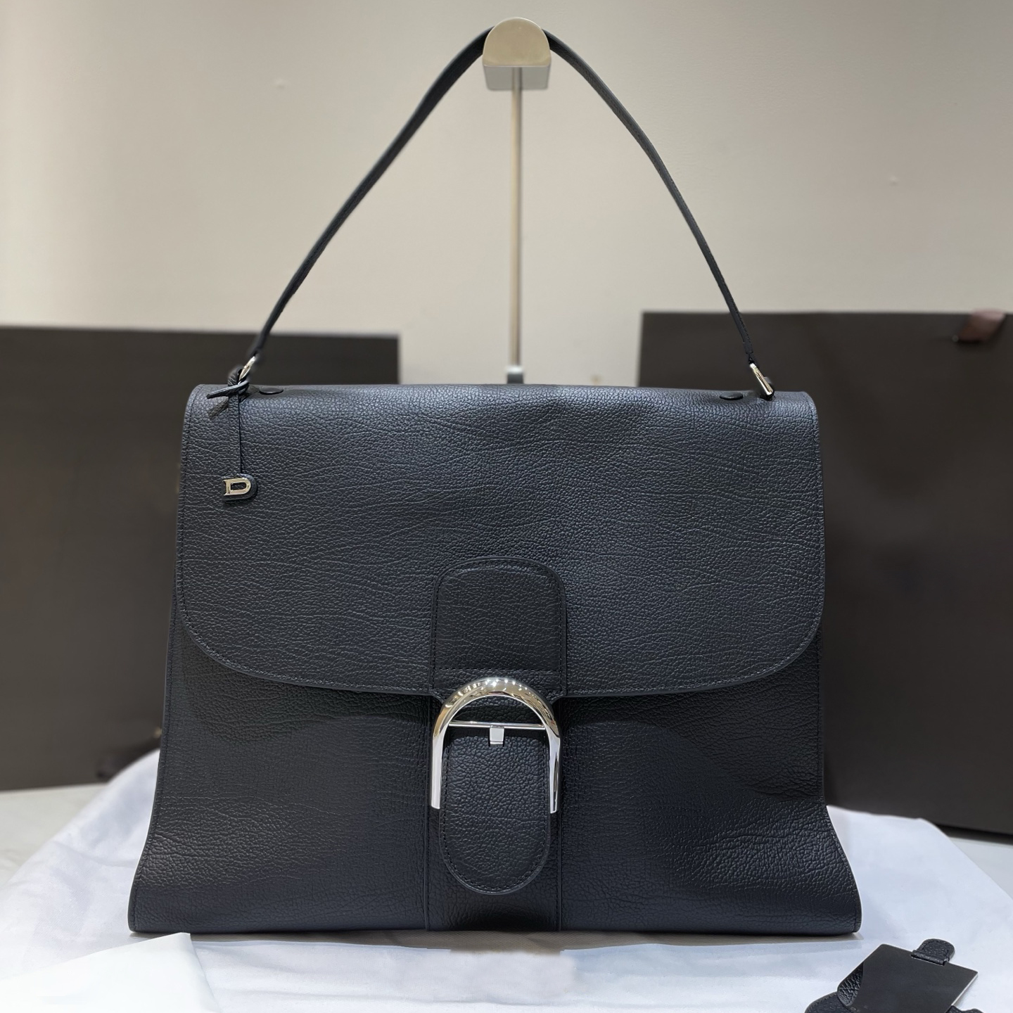 Designer Bag Luxury Leather Tote for Women Large Capacity Shoulder Bag Convertible Flap Handbag Soft Calfskin Daily Travel Work Purse