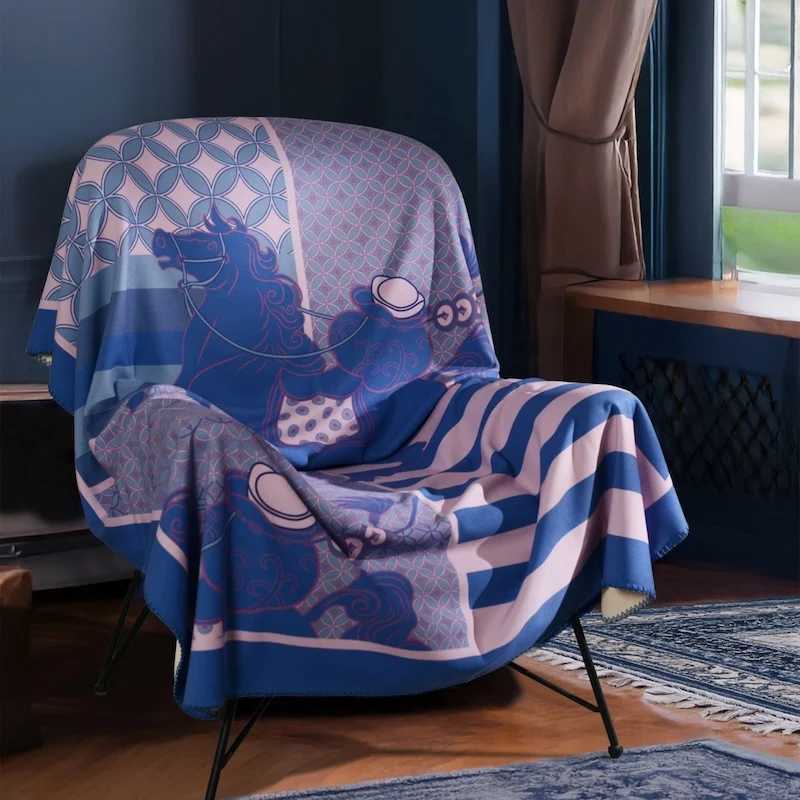 Horse Luxury Throw Blanket Modern Decor for Sofa & Living RoomT260304