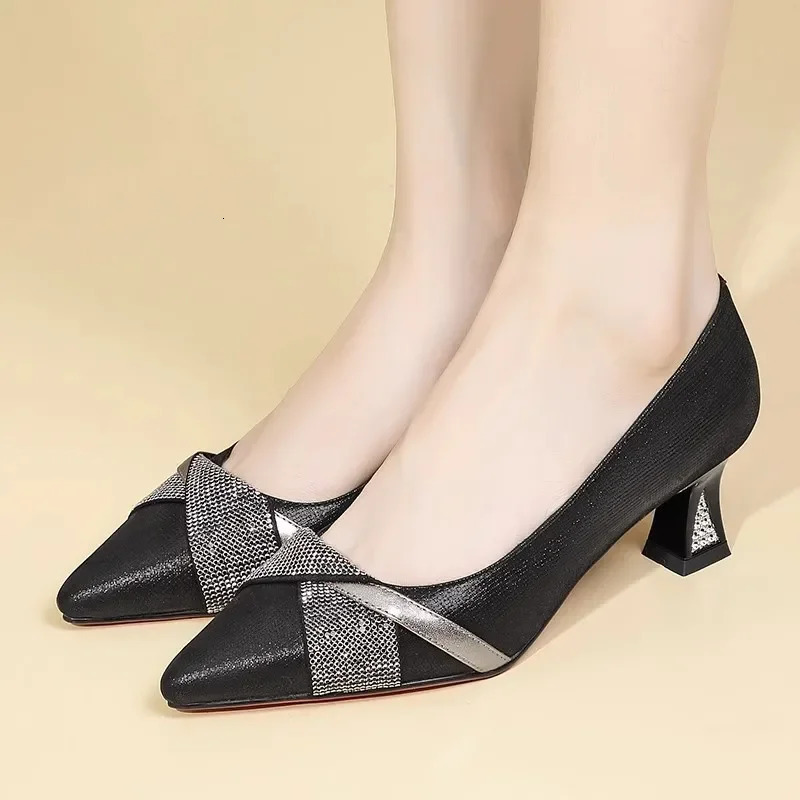 Women Cute Sweet Navy Blue High Quality Floral Crystal Comfort Pumps Lady Fashion Wine Red Heel Shoes Sapatos Femininas H208 260306