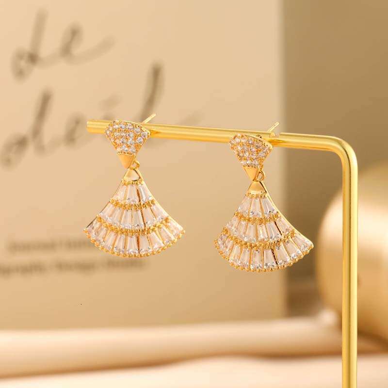 French-style Micro-inlaid Zircon Fan-shaped With S925 Silver Pins High-end Earrings