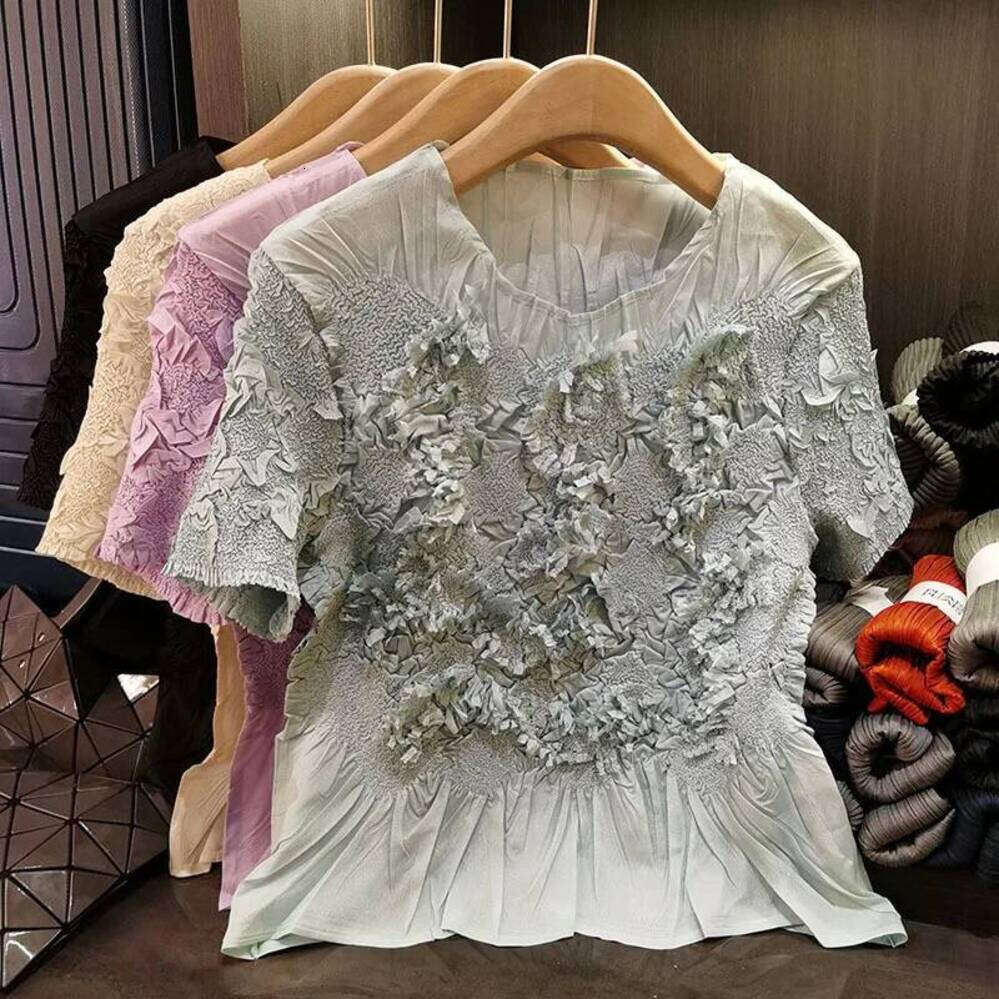 ZHE HAN Miyake Pleated Handmade Stacked Flowers Fold Round Neck T-Shirt Summer New Solid Versatile Thin Short-Sleeved Pleat Tops