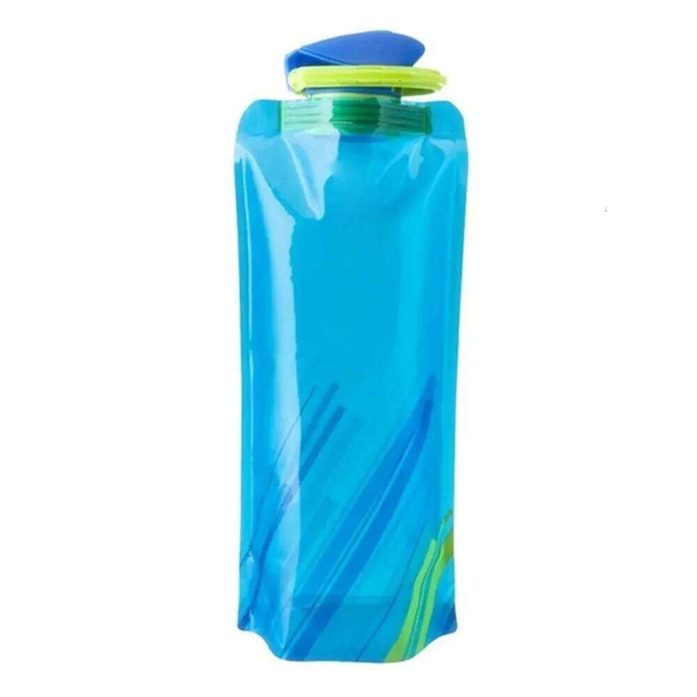 Foldable Reusable Water Bottle - Flexible Soft Flask with Carabiner Clip, Ideal for Travel and Outdoor Sports Hydration Needs S260303