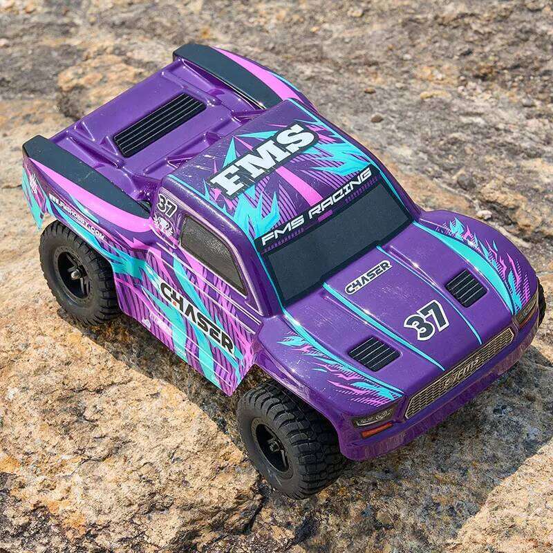 Fms 1/24 Fsc24 Chaser Remote Control Car Strong Power Short Truck Off-Road Vehicle Metal Twin Servos Beginner Entry Level Z260303
