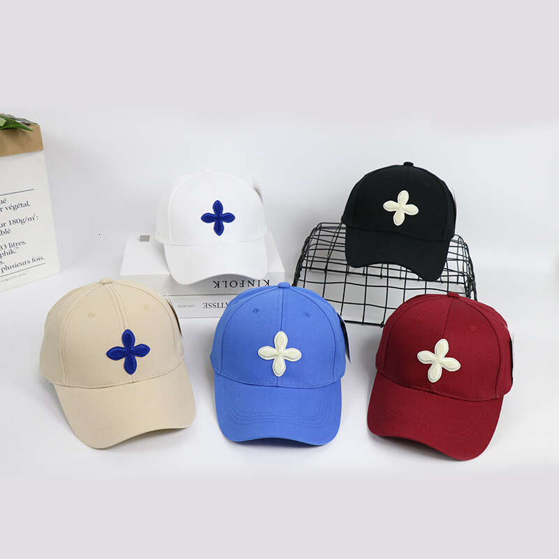 Baseball Cap Casquette Luxe Four Leaf Clover Women 3D Embroidered Cotton Holiday Polo Cap Fashion Casual City Walks Coffee Dates Sun Protection Hat