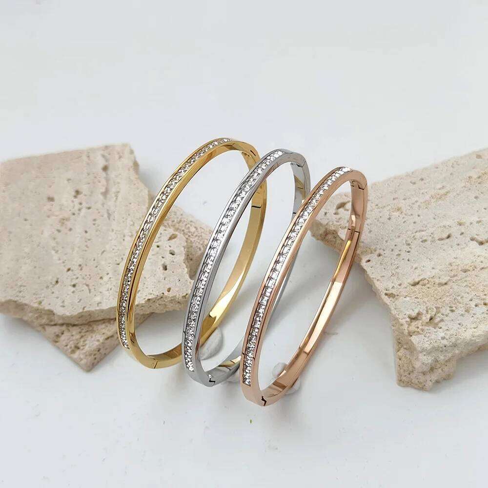 Fashionable New Stainless Steel Bracelet Jewelry for Women Men Simple Rhinestone Gold Plated Girls Gift Hot Selling Free Shippin XJ260303