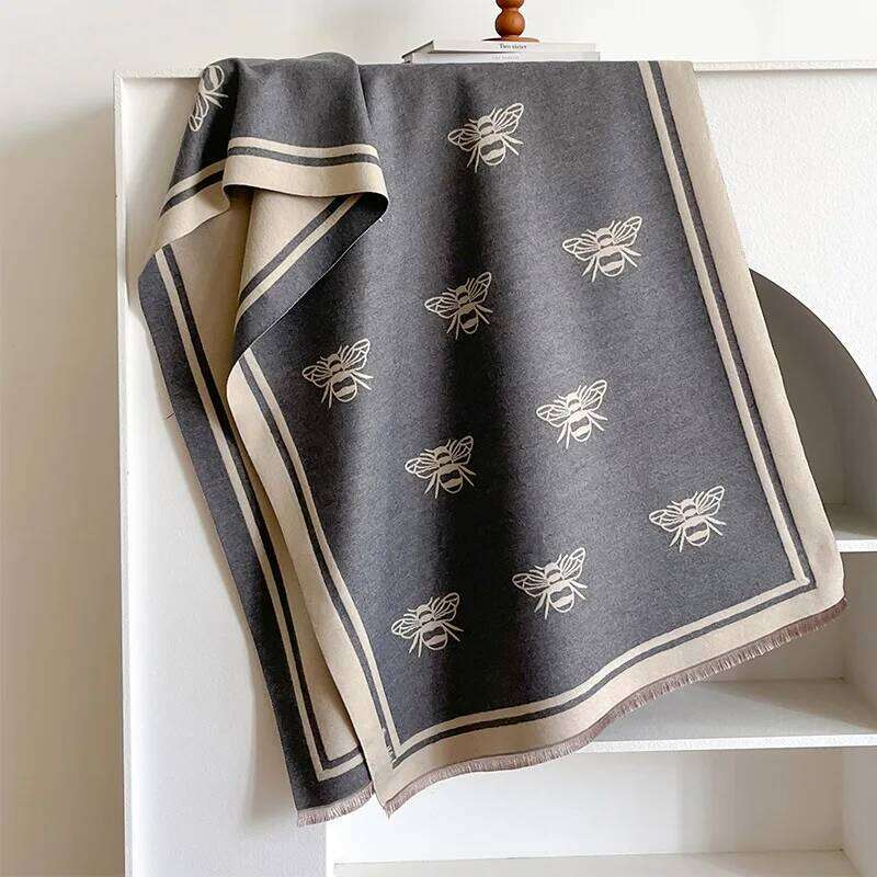 Luxury Winter Cashmere Scarf Women New Design Warm Pashmina Blanket Bees Scarves Female Shawl Wraps Thick Foulard Bufandas XJ260304