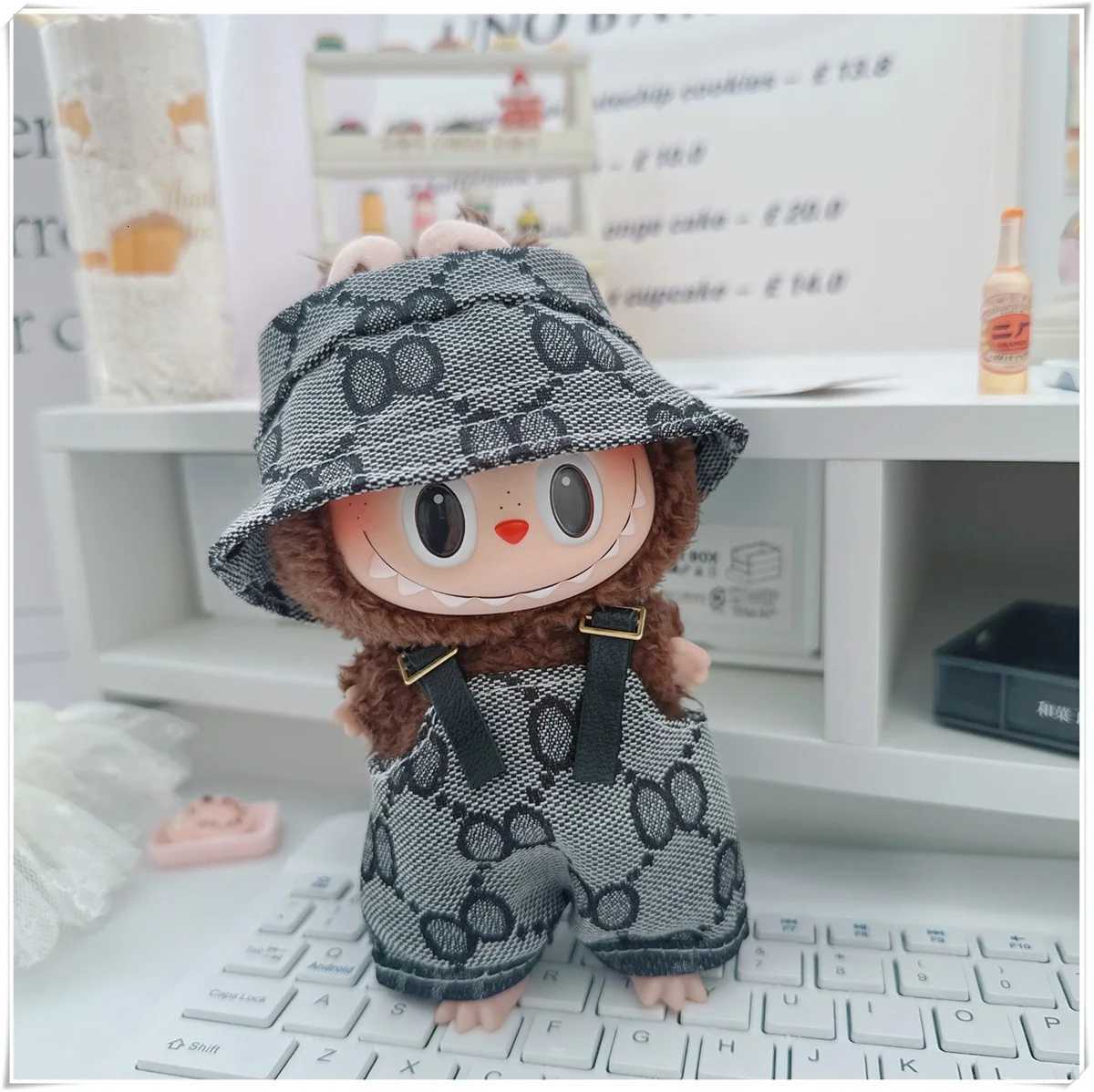 17cm Labubu Fashion Black Monogram Hat and Overalls Set, Doll Clothing for Party Game & DIY ToysT260304
