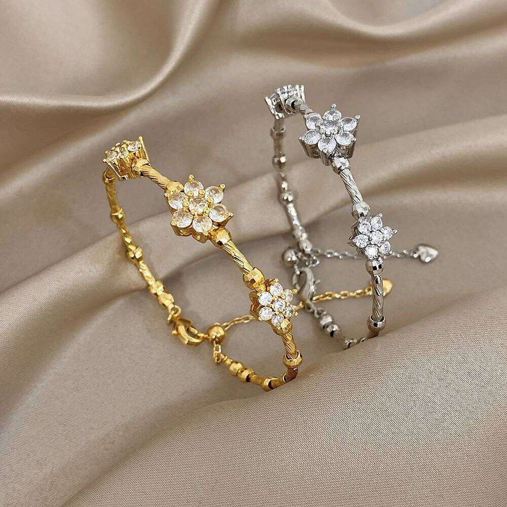 Exquisite Zircon Flower Adjustable Bracelets for Women Elegant Gold Silver Color Copper Twisted Bracelet Party Jewelry Gifts XJ260303