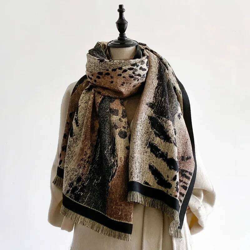 Ladies 2025 Latest Design Winter High Quality Two Sided Jacquard Cashmere Scarves Women Thicken Wrap Shawl Imitation cashmere Sc XJ260304